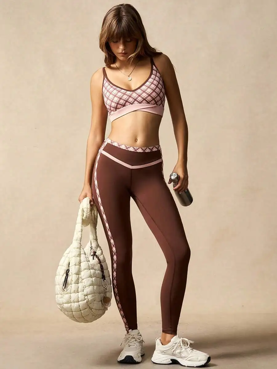 

Womens Plaid Patchwork Sports Bra And Leggings Set