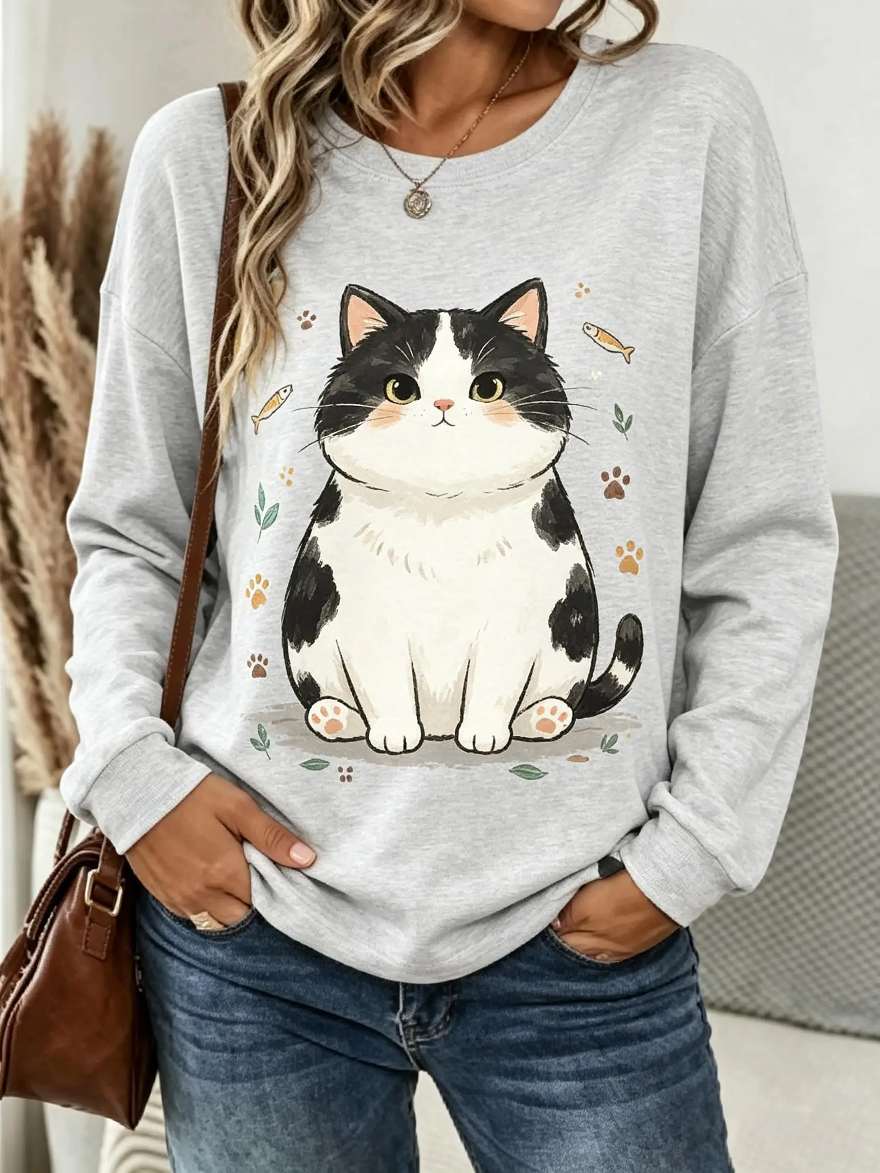 Women Long Sleeve Tee Top Cute Black White Cat Fish Paw Print Autumn Fashion Casual Round Neck Sweatshirt Women's Clothes
