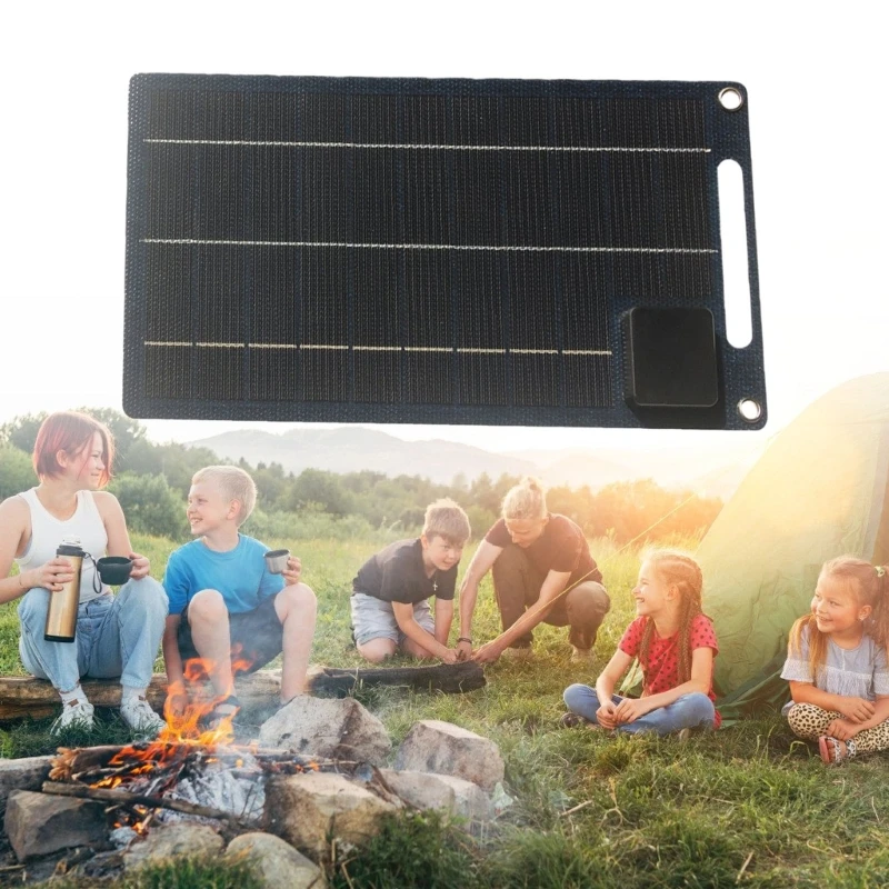 Thin Solar Propelled Device 10W USB Consistent Transportable for Multiple Devices