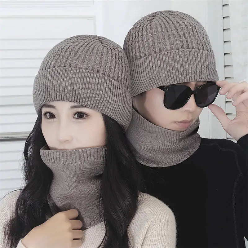 Conjunto de 2 uds de gorro y bufanda de punto para invierno, gorros tejidos de Color sólido, conjunto de bufanda con protección para los oídos, gorro cálido para exteriores, bufanda cálida para hombres y mujeres