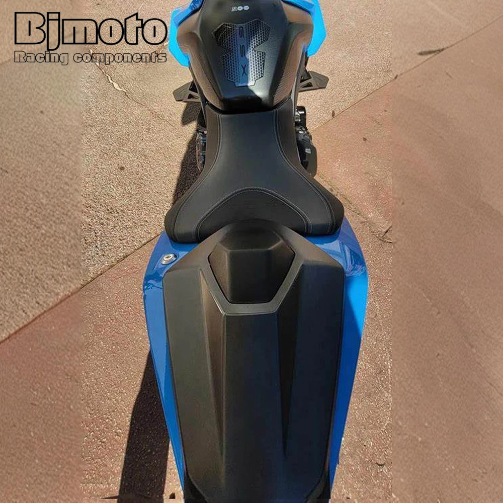 Rear Seat Cover For Suzuki GSX-8S GSX-8R Motorcycle Rear Passenger Pillion Fairing Seat Cowl GSX8S GSX8R GSX 8R 8S 2023 2024