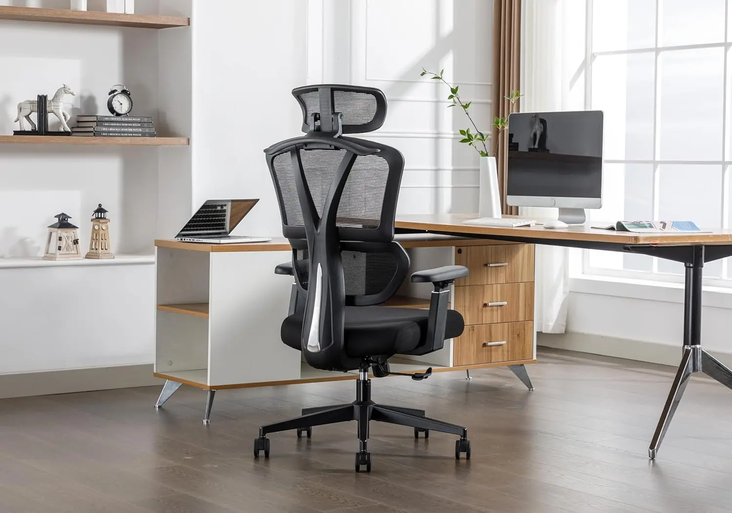 Black Mesh Ergonomic Office Chair with Lumbar Support, Adjustable Headrest, 3D Armrests, Tilt Lock for Home Office & Gaming