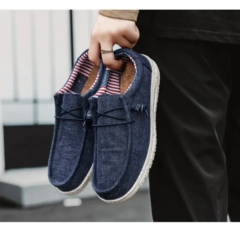 Outdoor Canvas Shoes Large Size Men's Shoes Walking Loafers Men 2026 New Leisure Sneakers Spring Summer Breathable Lightweight