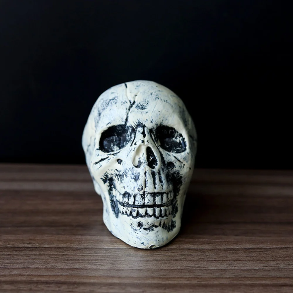 

【Halloween Skull Decoration】Scary man skull Replica Ghost House & Yard Horror Prop Skull Head Ornament & Hanging Decoration