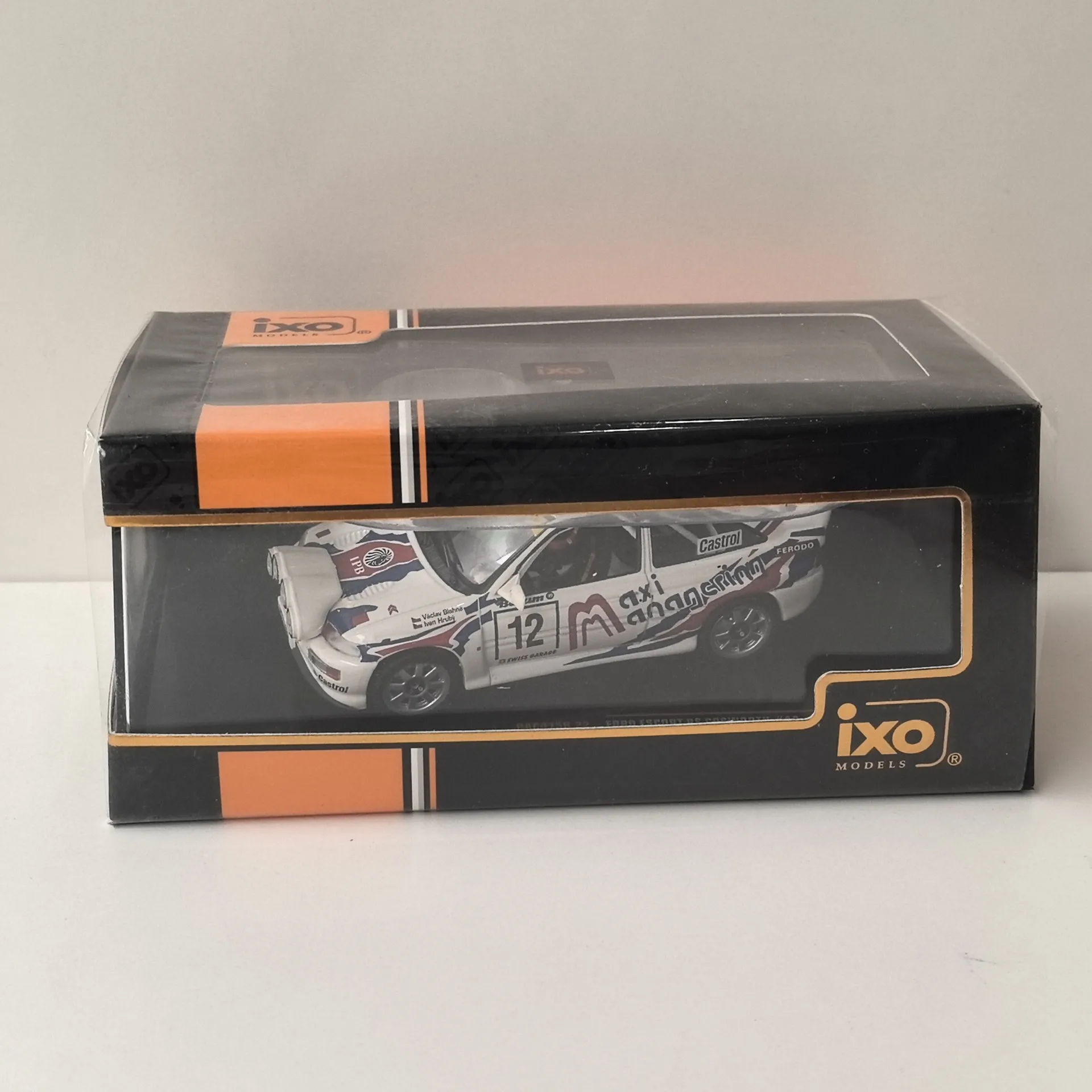 

Diecast IXO 1/43 Scale FORD ESCORT RS #12 1997 Ford Alloy Car Model Collectible Toy Gift Souvenir Display Ornament