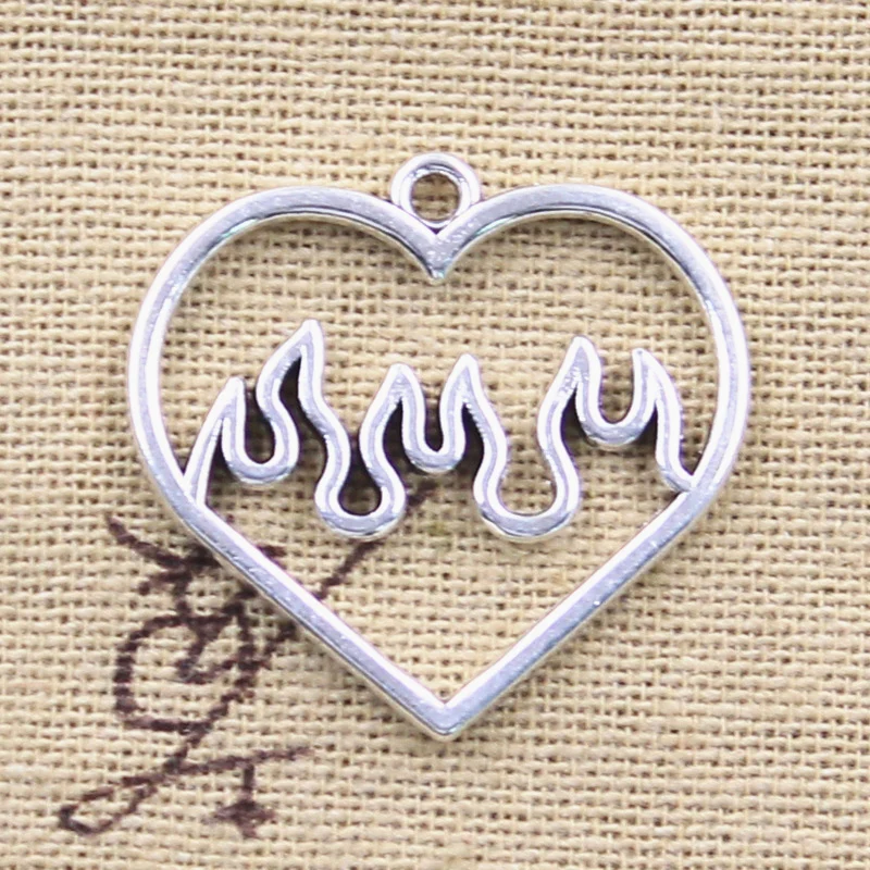 10 sztuk Charms Heart Fire 28x29mm antyczne srebro kolorowe wisiorki DIY rzemiosło dokonywanie ustaleń Handmade biżuteria tybetańska