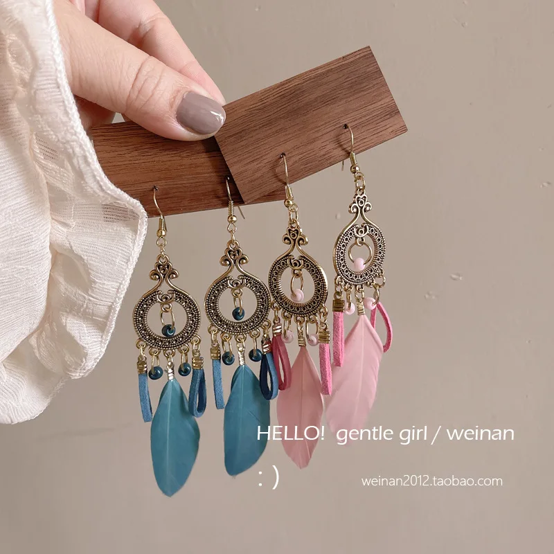 White Feather Beaded Tassel Dangle Earrings Lightweight Bohemian Handmade Vacation Photogenic Resort Jewelry for Women