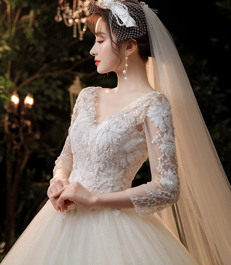 Luxury Princess Wedding Dresses 2023 Long Sleeves Sexy V-Neck Robe De Mariee Royal Train Appliqué Cathedral Ball Gown