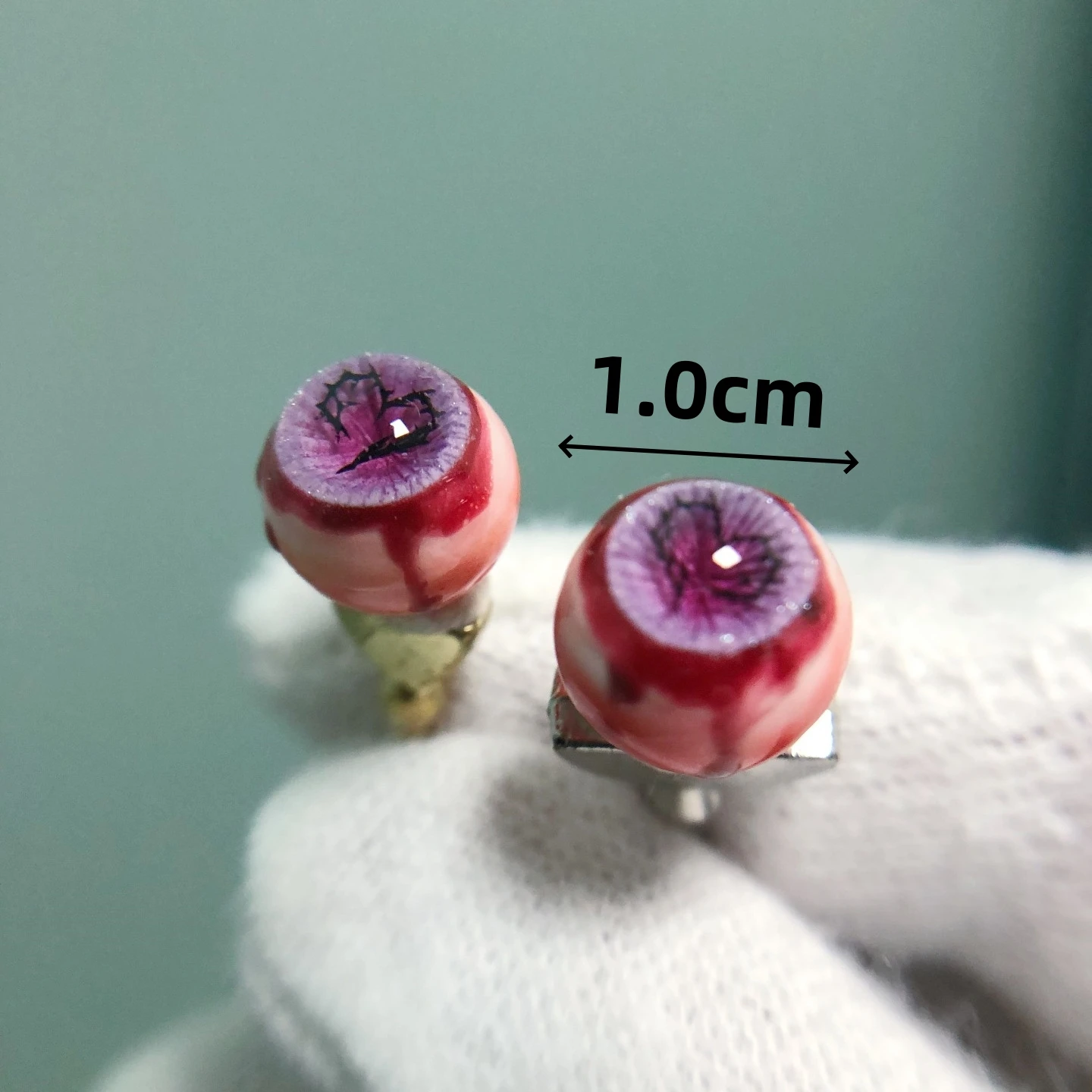 3159 Sweet Dark Kawaii Eyeball Piercing Studs Handmade Heart Pupil Earrings Gothic Unisex Ear Cuff Jewelry Unique Cute Punk Gift