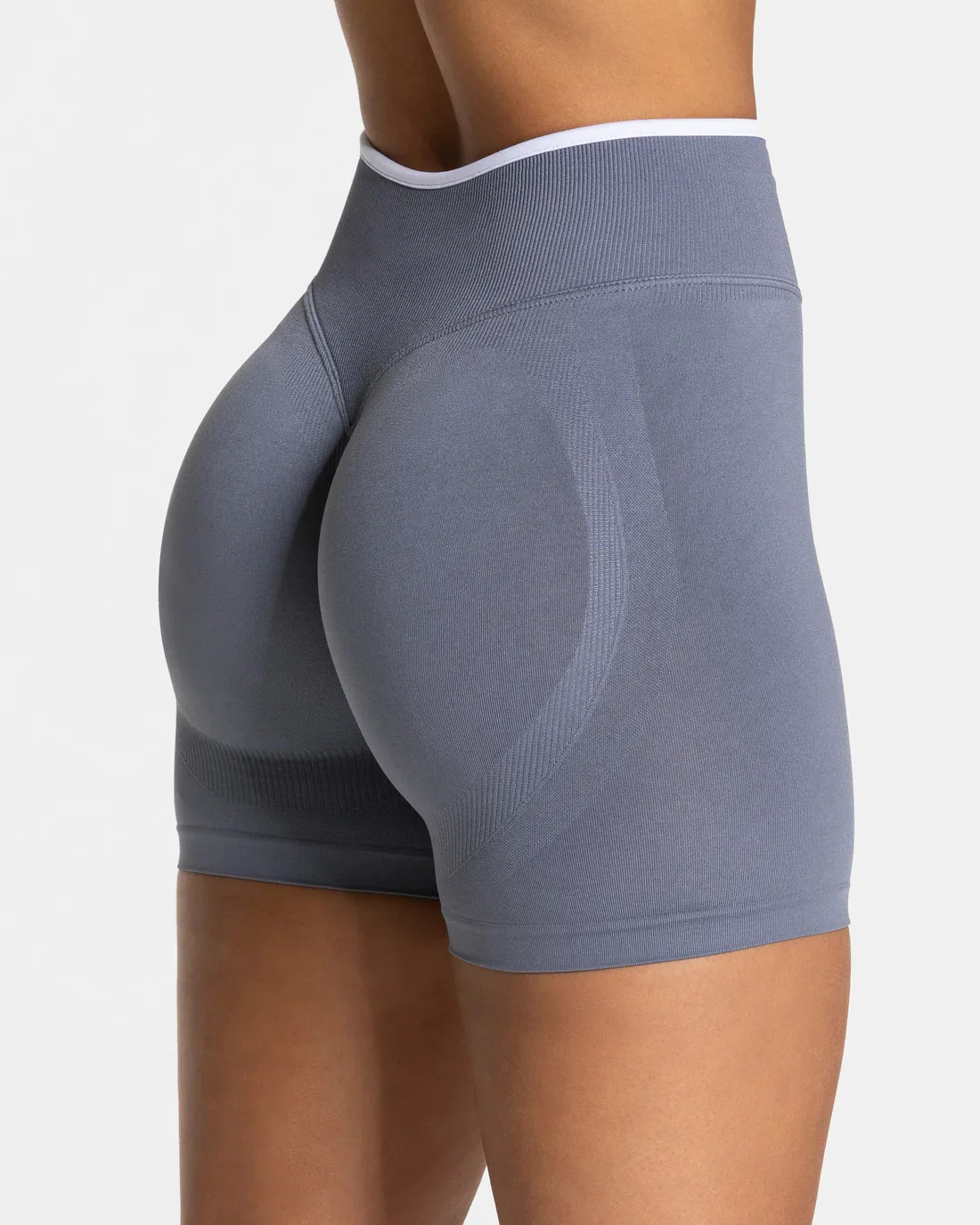 Nahtlose weiße Yogashorts mit Farbblock-Design für Damen, hohe Taille, Po-Lifting-Effekt, Workout-Gym-Shorts, Laufshorts, Leggings zum Einzeltragen – Detail 7