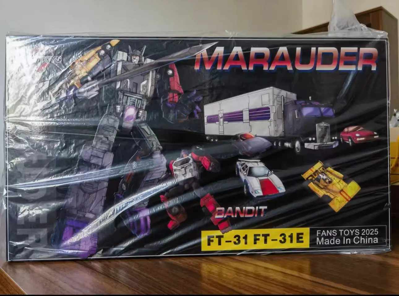 

В наличии Игрушки-трансформеры Fanstoys Робот King Kong FT-31E Блокада + Перевозка Летающий Тигр Комбинация F