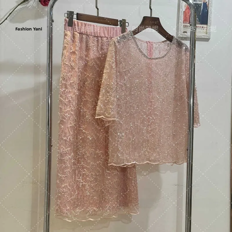 

Fashionable round Neck Sequin Slimming Half Skirt Korean Style Loose Sleeveless Top Elegant Women's Set Polyester Fabric