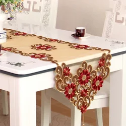 European Style Manual Hollow Embroidery Tablecloth Wedding Decoration Dining Table Countryside Style Home Decor Table Runner