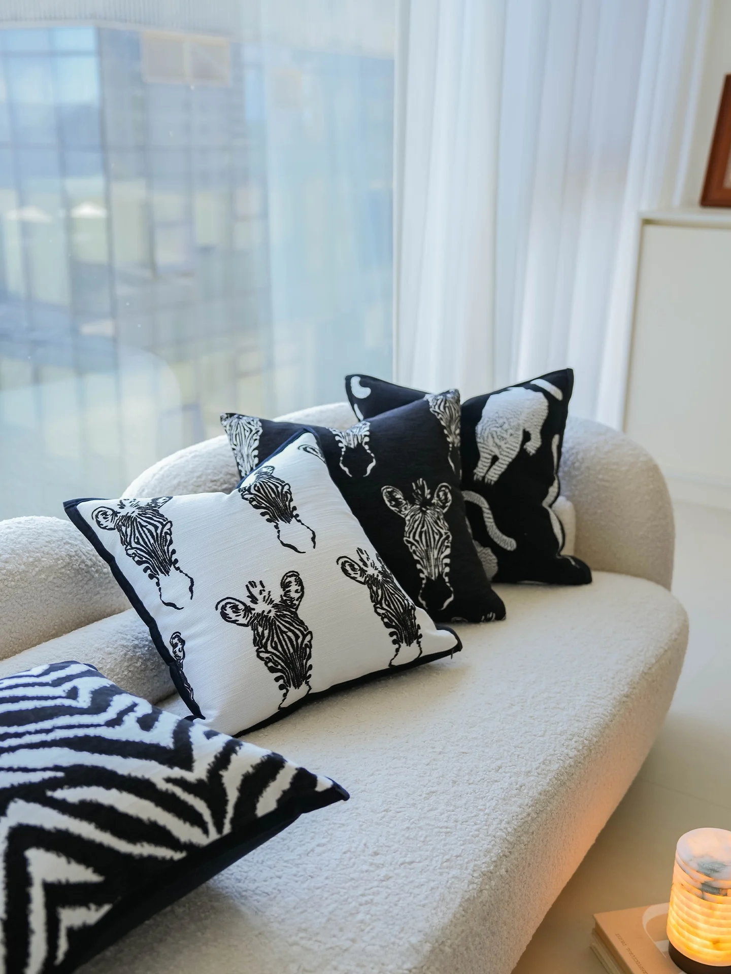 Modern Italian Style Black Leather Pillowcase Sofa Pillow Square Soft Decorative Cushion for Living Room Bedroom Home Decor