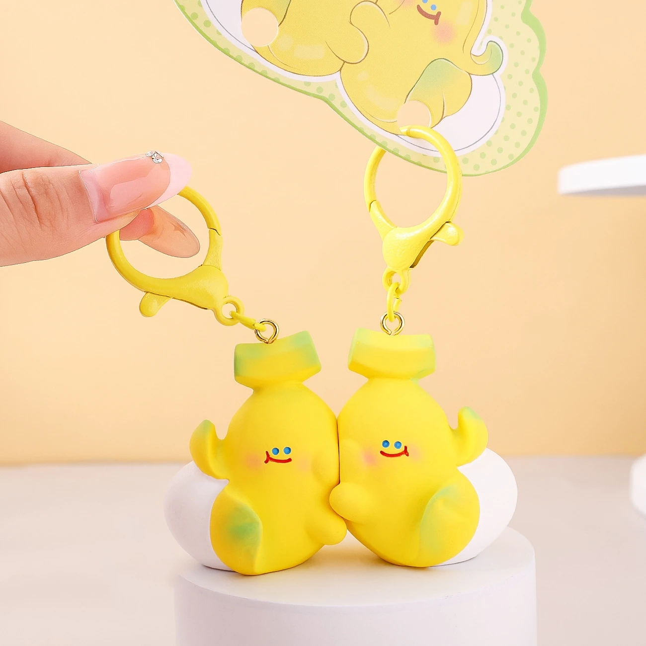 2Pcs 3D Cute Animal Magnetic Keychain Car Metal Keyring Charm Backpack Accessories Key Chain Pendant Valentine's Day Couple Gift