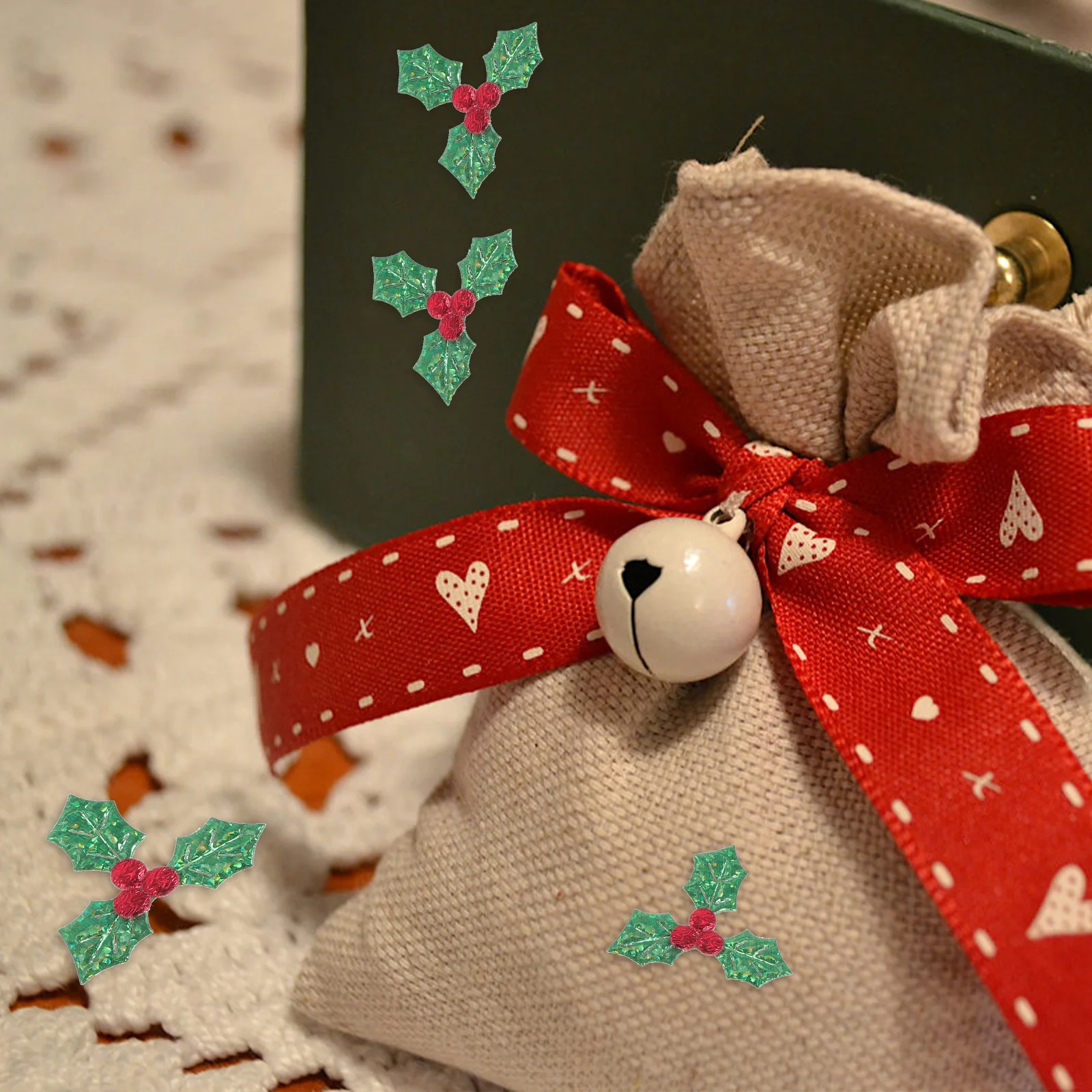 

100pcs Holly Berries Patches Christmas Diy Crafts Accessories Fabric Applique Embellishments Decor For Xmas Tree Wreath Clothing