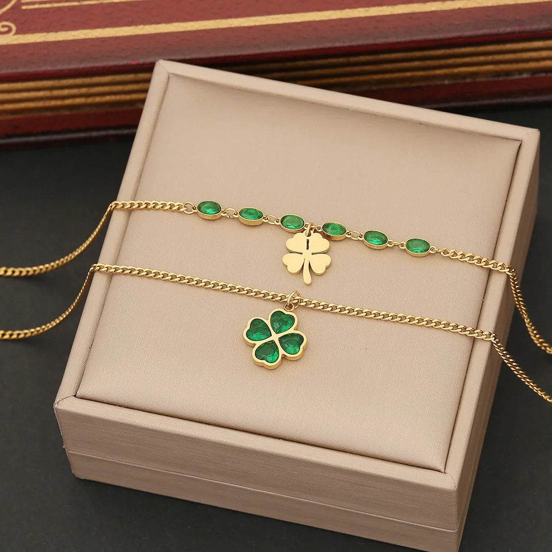 316L Stainless Steel Green Crystal Flower Pendant Necklace for Women Girls Fashion 2 Layer Neck Chain Jewelry Holiday Gift