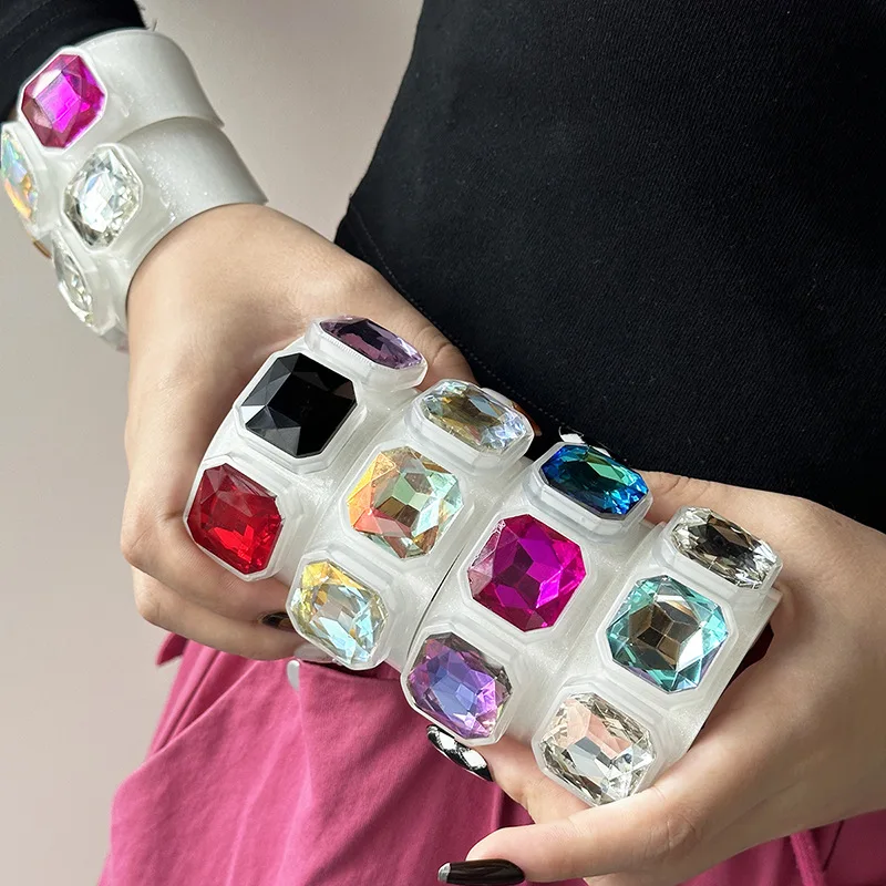 

Acrylic Bracelets for Women Geometric Colorful Vintage Hyperbole Cuff Bangles Jewelry Chunky Fashion Pulseras Mujer
