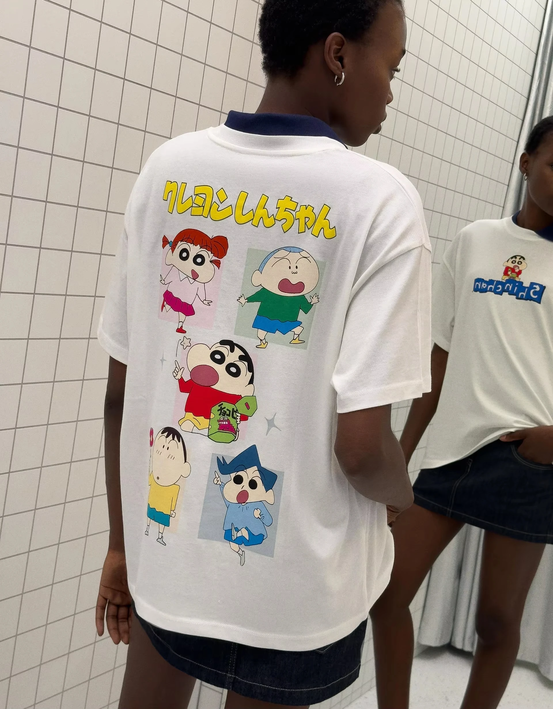 Miniso Crayon Shin Unisex Tee Japanse Anime T-shirt Kleurrijke Grafische Mannen Vrouwen T-Shirt Manga Lover Gift Stripfiguur Top