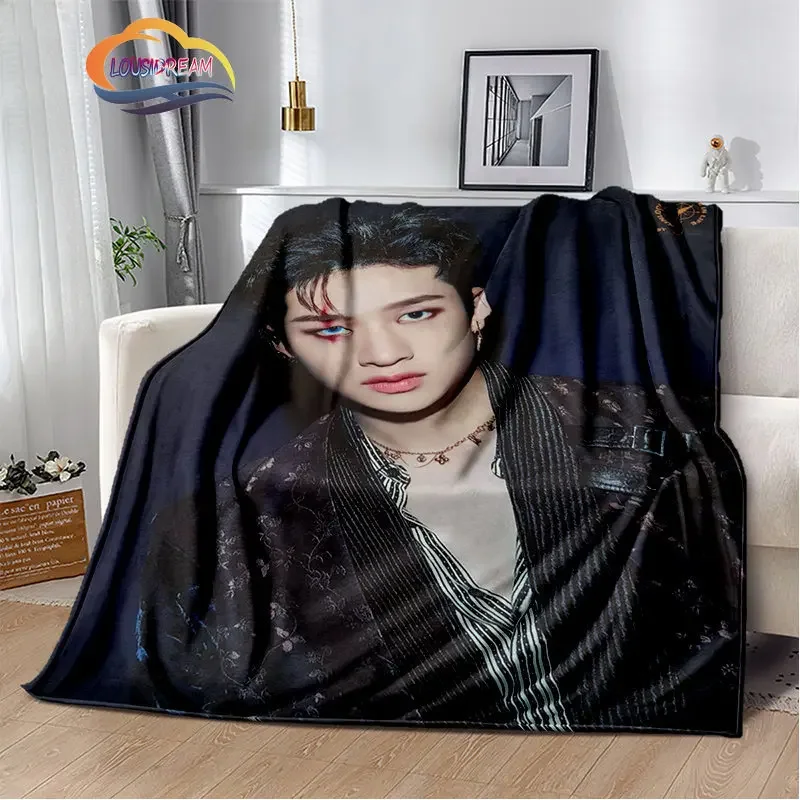 3D New KPOP Boys Flannel Blanket Bang chan Throw s for Sofa Bed Stray Kids Warm Portable Fan Gift Travel