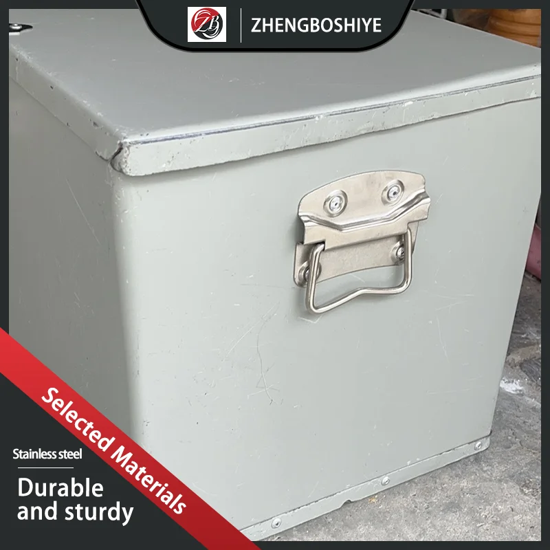 

Боковая ручка складного мобильного огнетушителя из железа прочна и долговечна, подходит для промышленного и коммерческого использования.