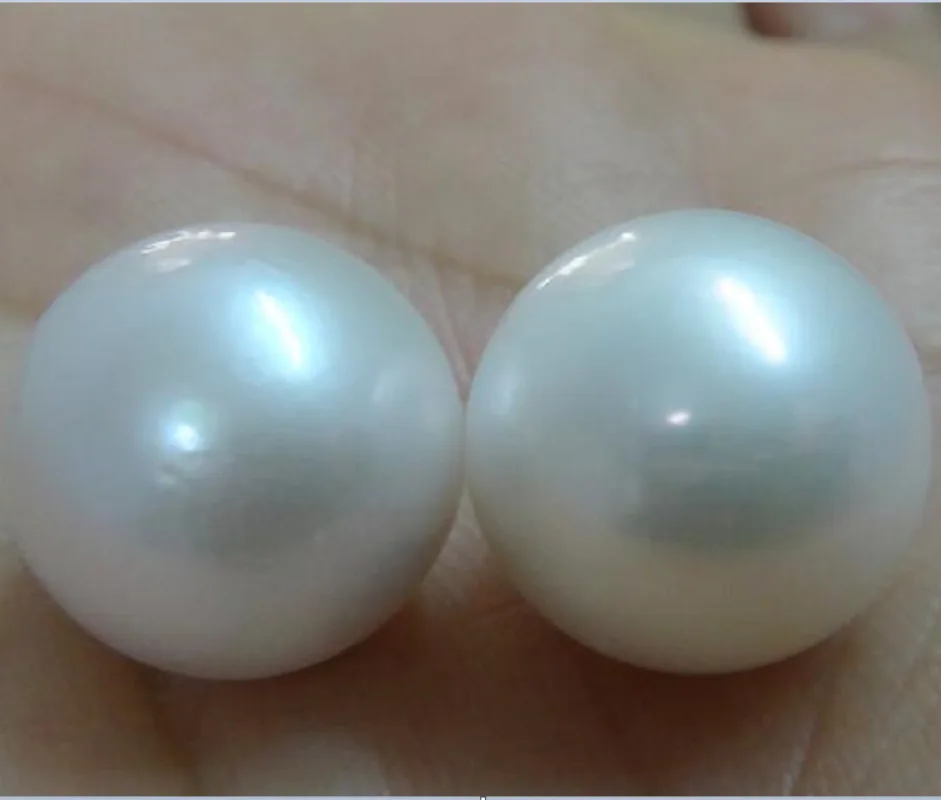 

Pair of 13-14mm White Round Loose Pearl Undrilled Women Wedding Party Jewelry Accessories Necklace Earring Ring Bracelet Ring AA