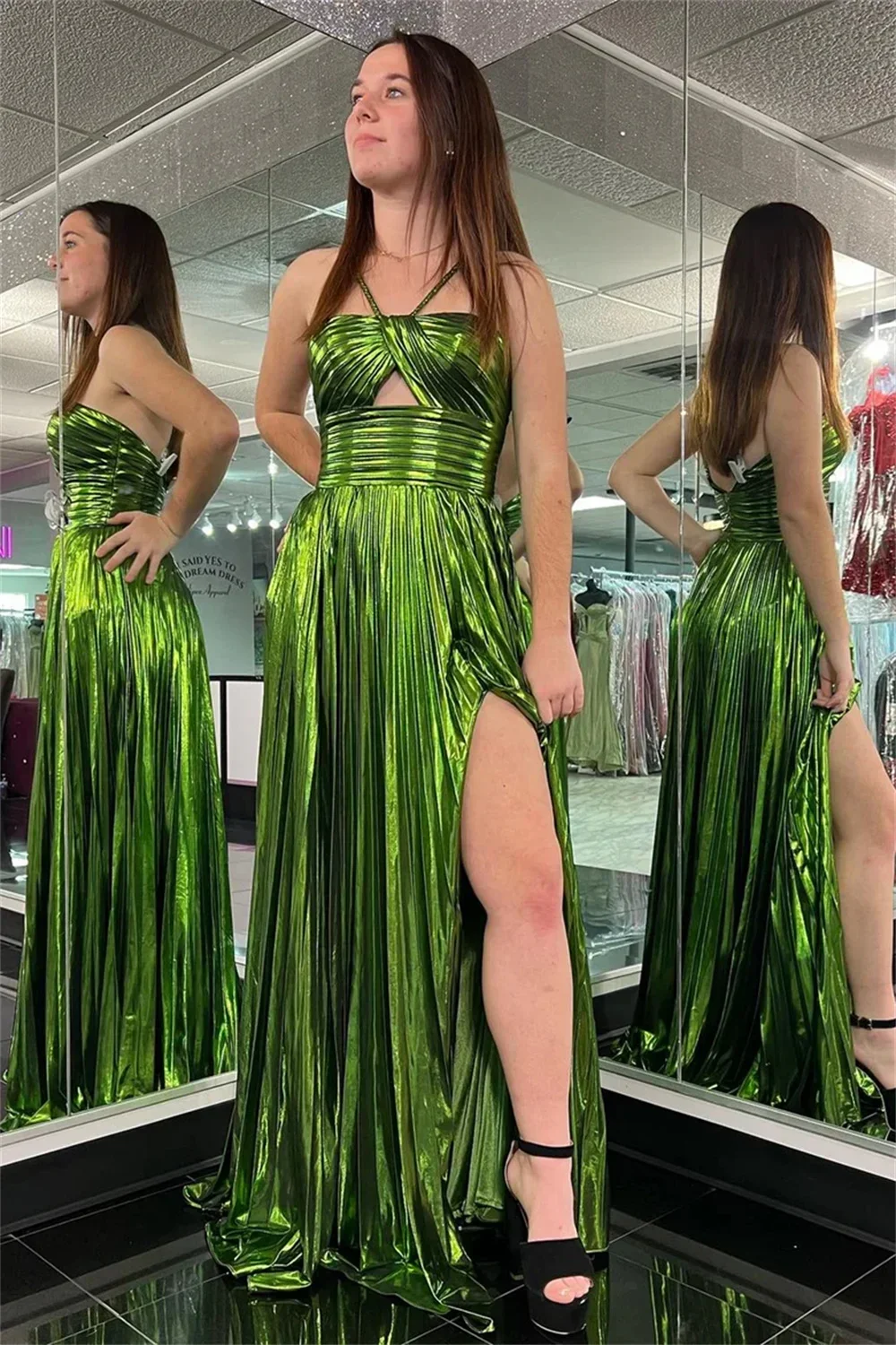 Farrobe personalizado elegante linha a até o chão do vestido de noite estilo moderno halter sem mangas vestido de festa formal