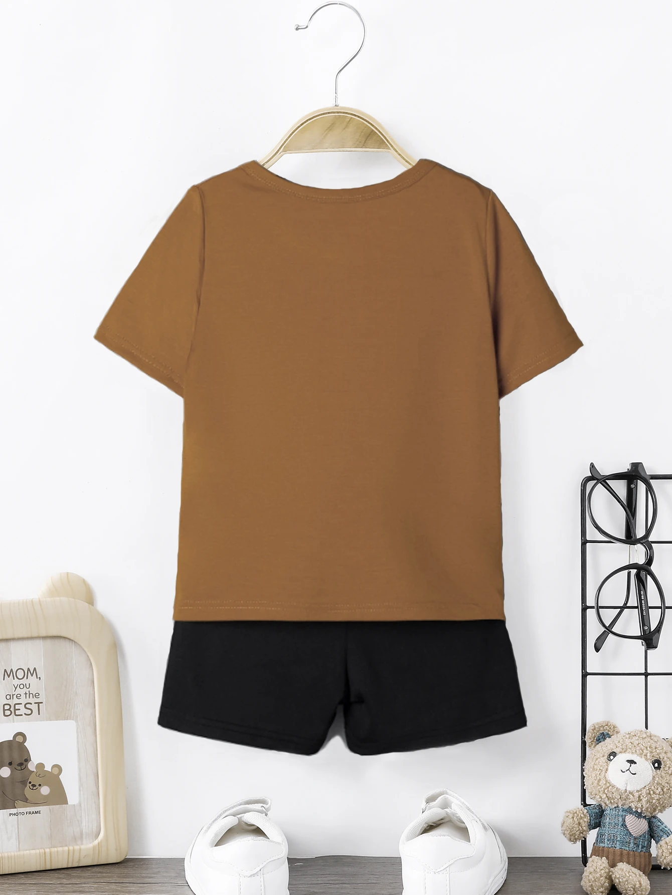 2 pezzi di abbigliamento estivo Casual per neonati e bambini, t-shirt e pantaloncini in tinta unita, vestiti per neonati