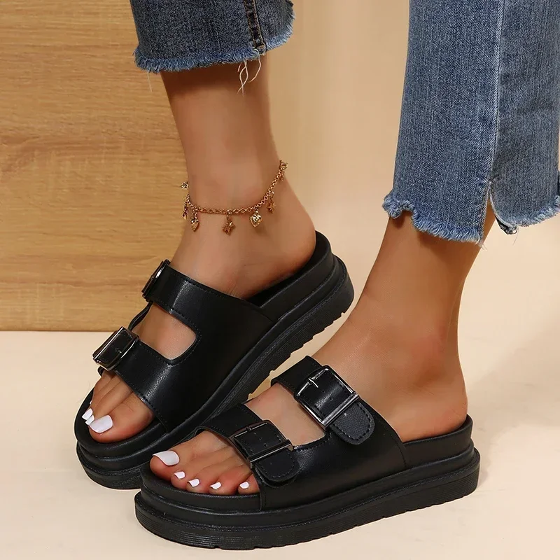 Platform Slippers of Women Rome Shoe Summer Comfy Soft Leather Metal Buckle Decorate Casual Flat Sandal Black/White/Brown