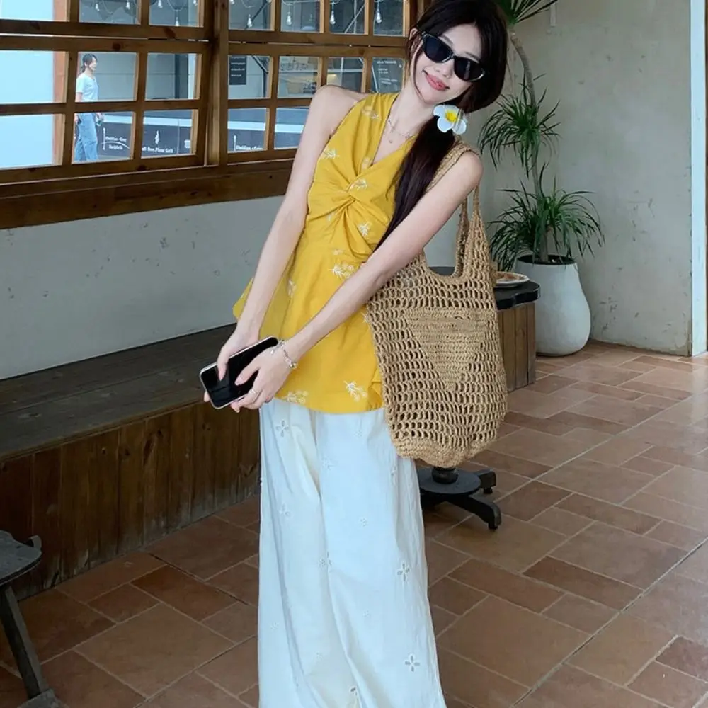 

Ruffle Ruffle Embroidered Flowers Camisole Sweet Sleeveless Slim Crop Tops Knot Beachwear Halter V-neck Corset Travel