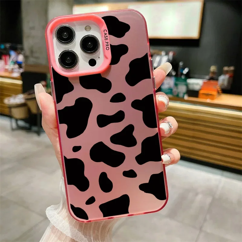Cow Pattern Phone Case For Huawei Honor 200 90 Lite 5G 70 Magic 6 5 Pro X5 Plus X9B X7B X6B X8A X7A X9 Nova 11 10 9 7 SE Mate 50 view 4