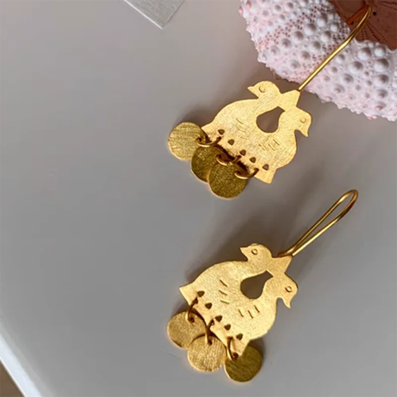 Double swan bird hook dangle earrings for women designer funny earrings spain elegant jewelry new in 2025