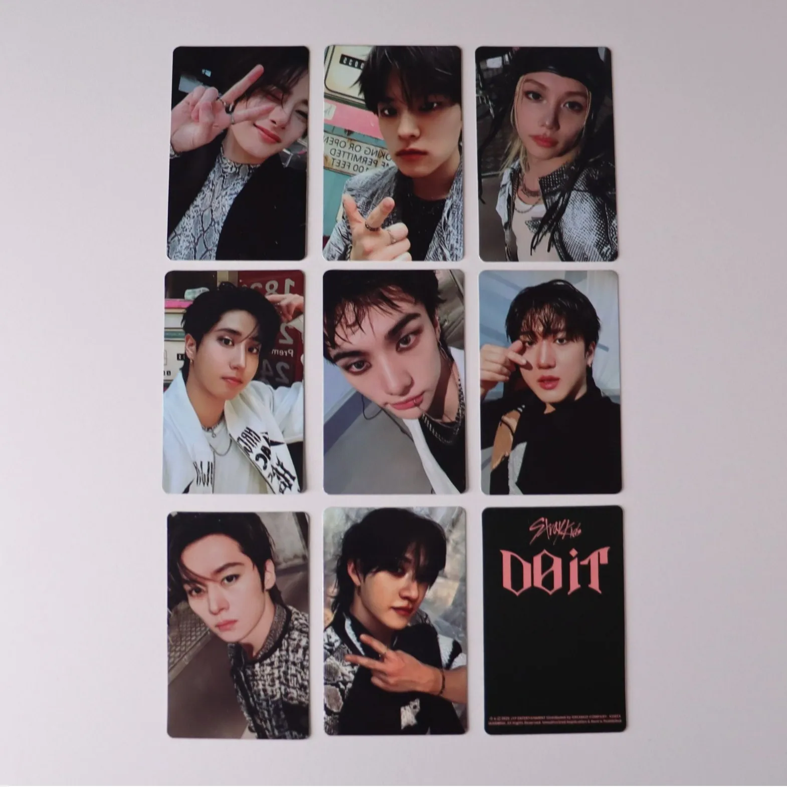 

Doit Straykids Photocards Hyunjin Bang Chan Han Pop-Up Special Benefit Idol Collectible Cards For Fans Collection And Gift