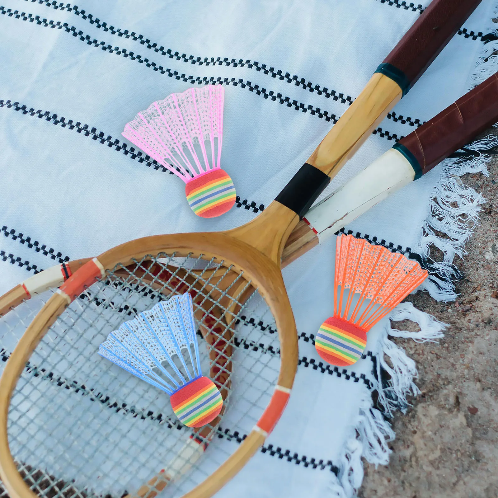 

12Pcs Indoor Outdoor Colored Badminton Shuttlecocks Kids Beginner Training Multi-Use Portable Sports Supplies Badminton