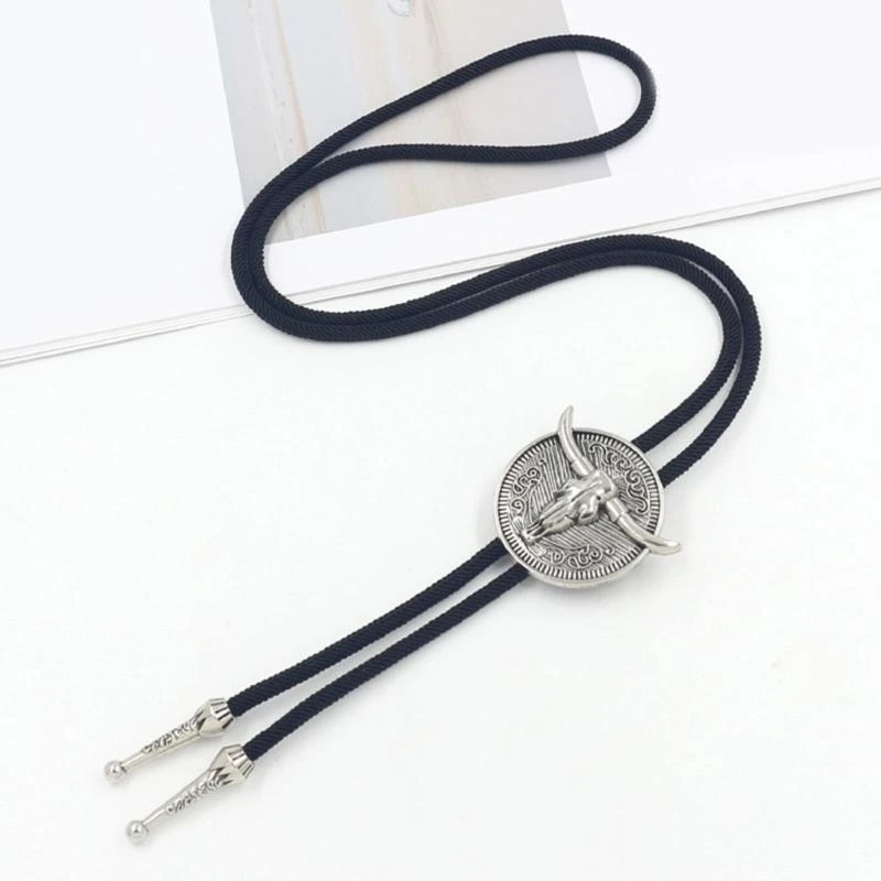 31BF Stylish Rope Pendant Tie Bolo Tie with Carved Bullhead for Formal Event Outfit