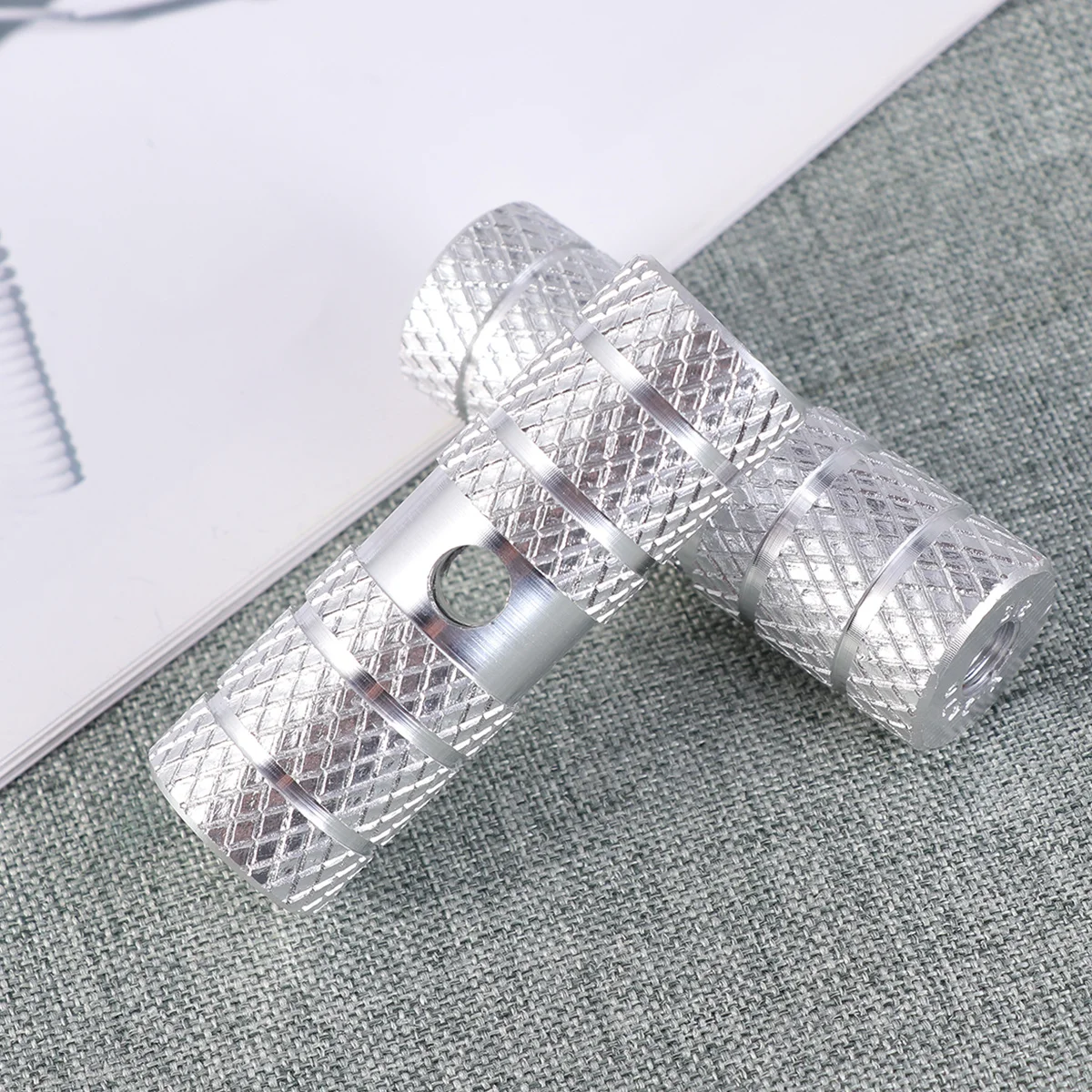 Bicycle Pedals Aluminum Alloy 9.5Mm 10Mm Quick Release Pegs For Mountain Bike Footpeg Cylinder Pedal Bike Riding