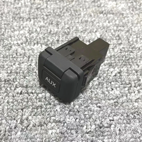 AUX Audio Input Interface Socket Switch for 8th Civic CIIMO 10th Accord Odyssey