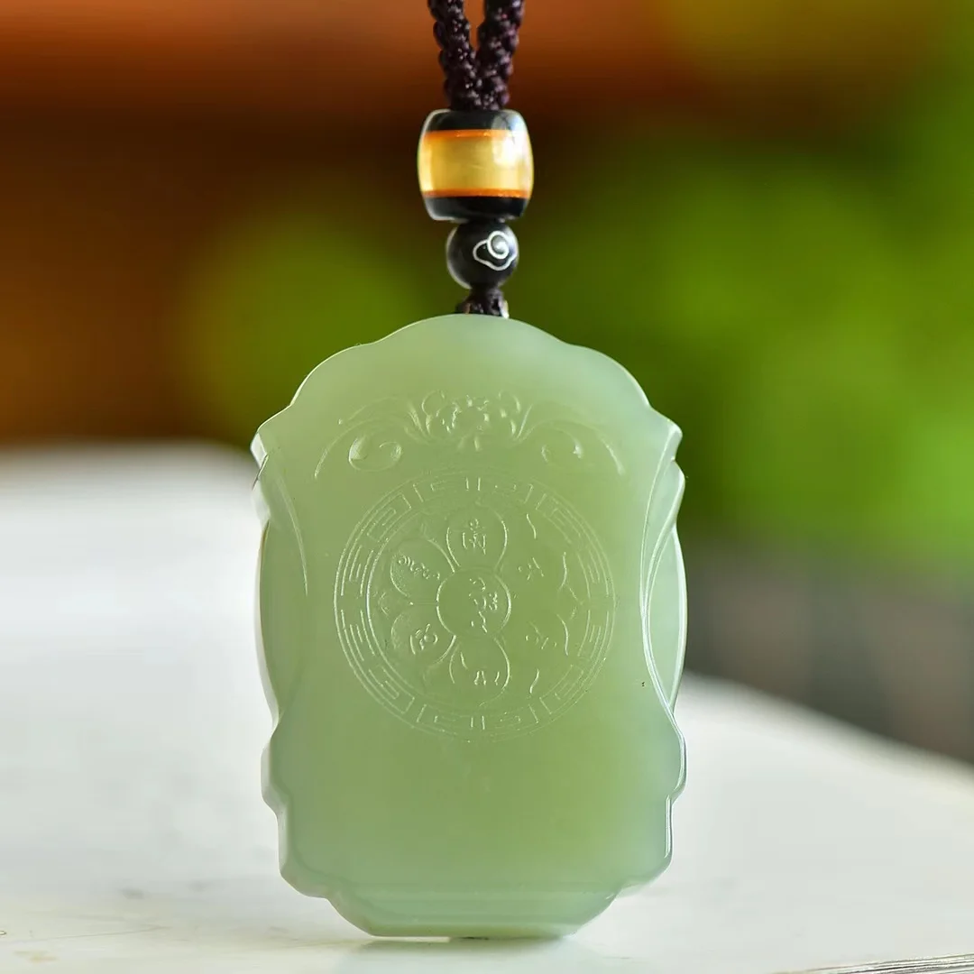 Hetian Jade Qinghai Material Guanyin Pendant Jade is Warm and Moist 1505#