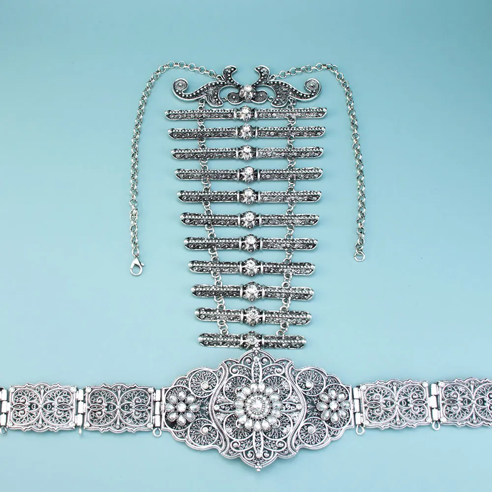 الرجعية الوسطى الآسيوية القوقازية النساء طقم مجوهرات حزام معدني الصدر درع قلادة الإغاثة نمط حجر الراين الزفاف التقليدي #4