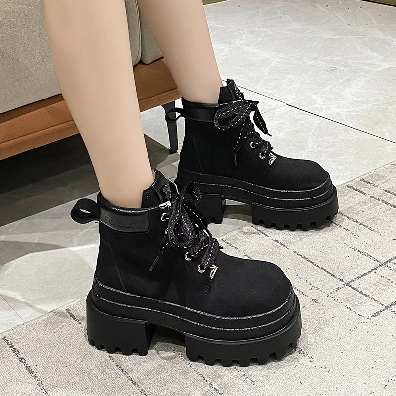 

Уличная женская обувь на плоской подошве, вулканизированные кроссовки для бега, женские кроссовки, спортивные брендовые роскошные модели Skor, популярные товары, стильные