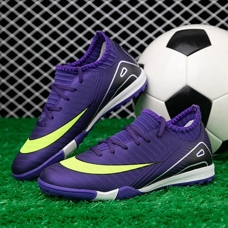 

Новые детские футбольные бутсы для мальчиков, нескользящие удобные профессиональные футбольные бутсы, кроссовки TF, спортивная обувь унисекс