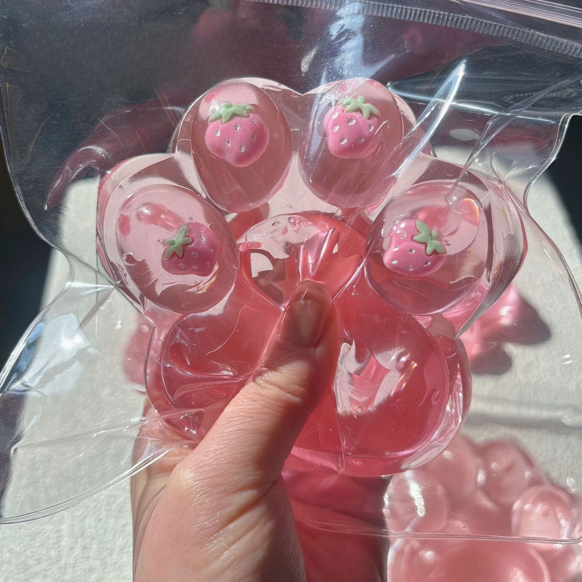 Pink Strawberry Cat Paw Squishy Toy Slow Rebound Stress Reliever Slow Rising Cat Paw Pinch Decompressing Relax Kawaii Gift