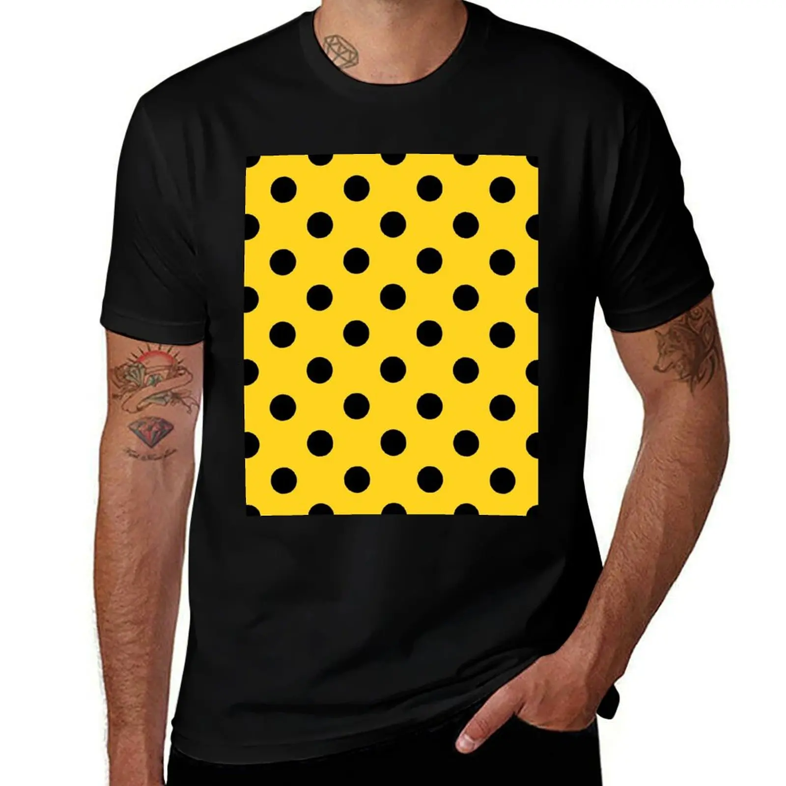 Extra Large Black on Sunshine Yellow Polka Dots | T-Shirt Lightweight Sport Basic T-Shirt