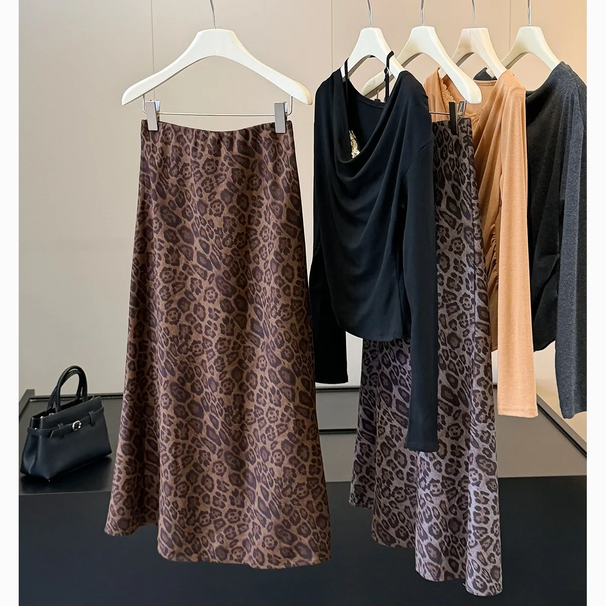 Vintage Suede Leopard Print Women Midi Skirt Autumn New High Waist A‑Line Skirt Wrapped Slim Elegant Long Skirt Female Fashion