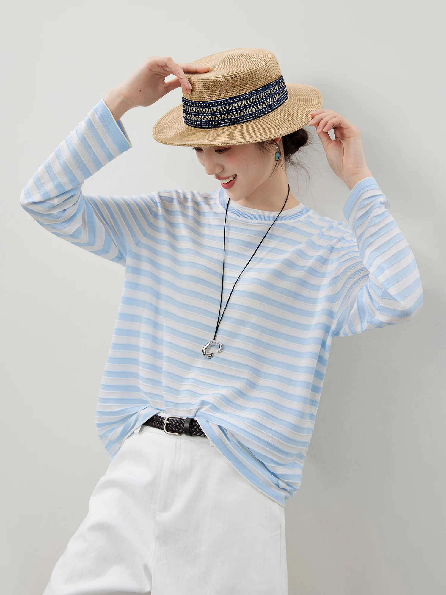 

Double Color Stripe Knitted Sweater Women's Loose Fit Creamy Vinegar Rayon Lycell Early Spring Fashion Elegant Style