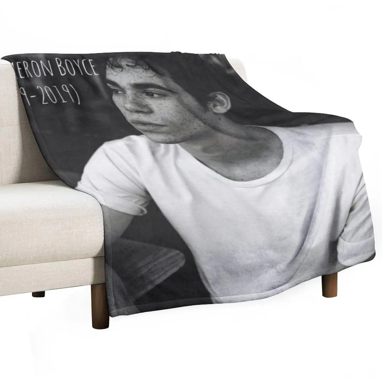 

Cameron Boyce Throw Blanket Luxury Thicken Quilt Moving Softest Blankets