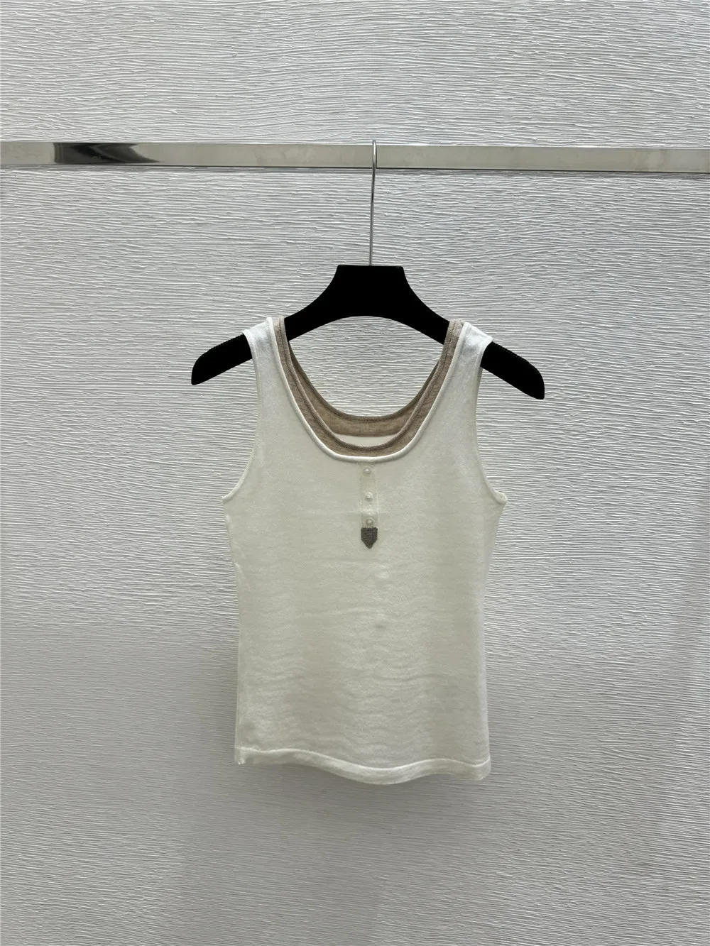 

Women's Beaded Color-Block Wool Knit Tops Stylish Simple Tanks Top Spring/Summer New