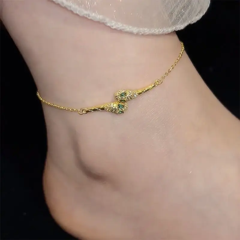 

Золотистый браслет в виде змеи с кристаллами охранника зодиака, устойчивый к выцветанию, регулируемая цепочка для ног, легкий роскошный подарок для женщин, удобная одежда