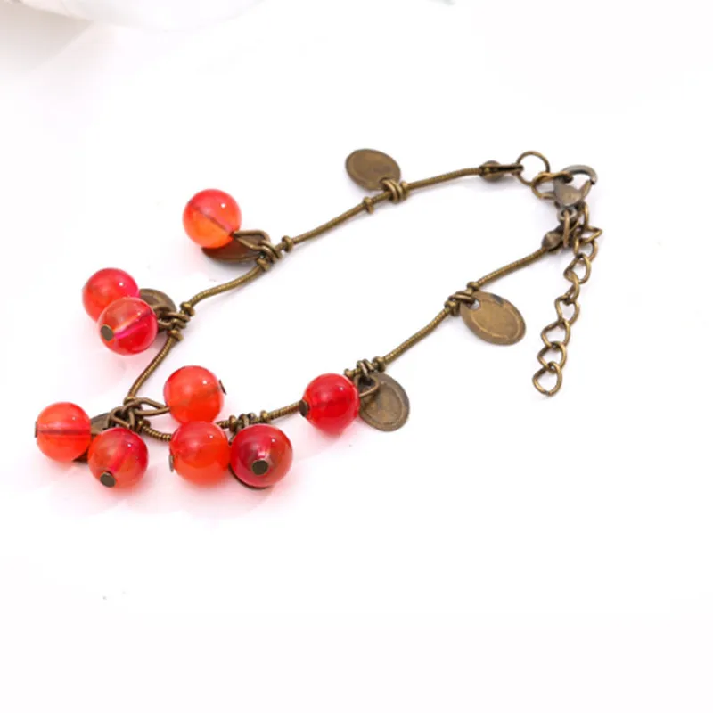 Fashion cute mouthwash small pepper with the same glass material retro sweet little cherry beautiful bracelet Europe and the Uni