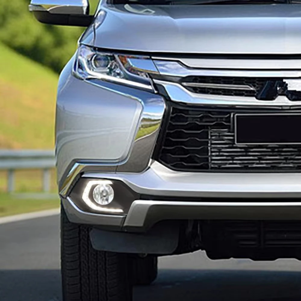 

TOYO 2Pcs Car LED Daytime Running Light DRL Lamp For Mitsubishi Pajero Sport 2016 2017 2018 2019 Fog lamp turn signal